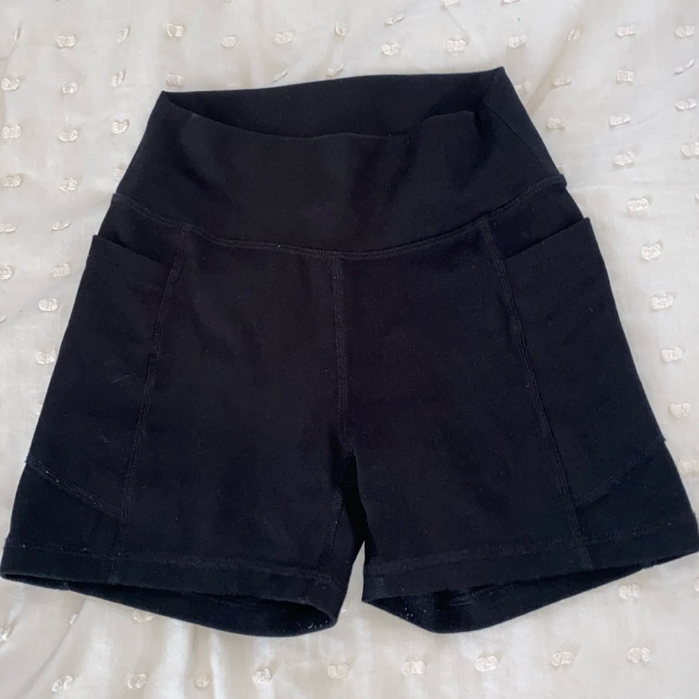 Gilly Hicks Bike Shorts with Leg Pockets